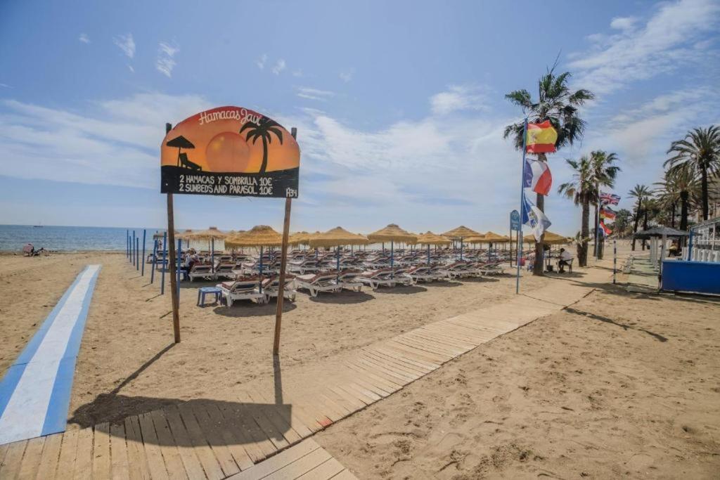Benalmadena Beach Apartamento Con Vistas Al Mar Y Parking Privado Incluido Esterno foto