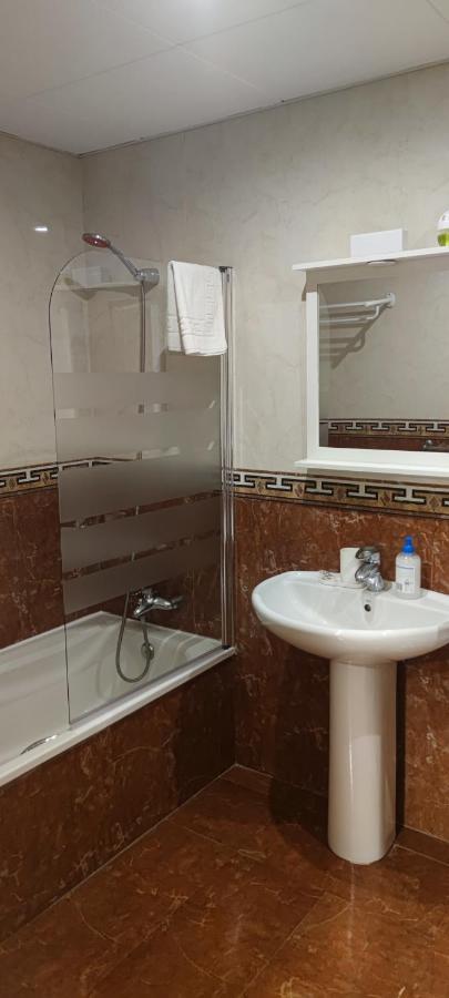 Benalmadena Beach Apartamento Con Vistas Al Mar Y Parking Privado Incluido Esterno foto
